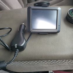 Garmin Nuvi GPS With Cord