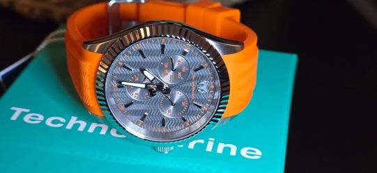 TechnoMarine Sea Dream Men's Watch - 42mm. Orange