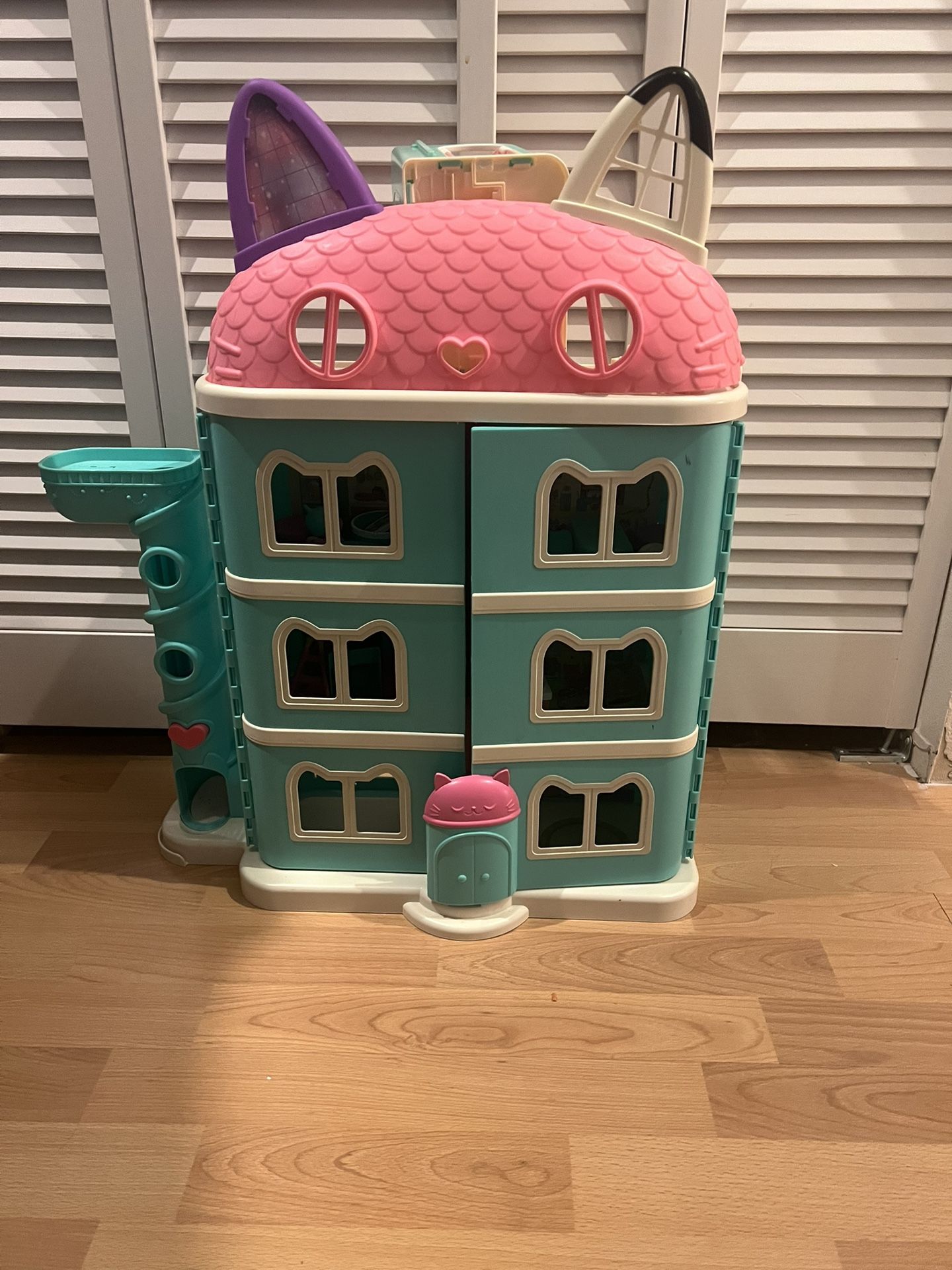 Gabby's Doll House