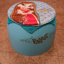 Bratz Footstool/stool