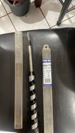 Mag-716 single spur auger bit