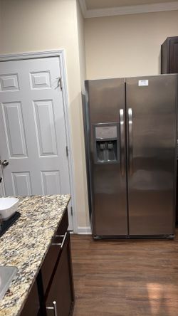 Frigidaire Refrigerator