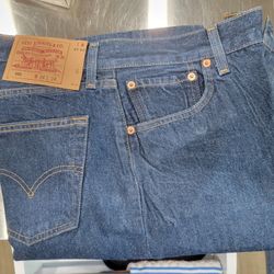 Levi Button Jeans