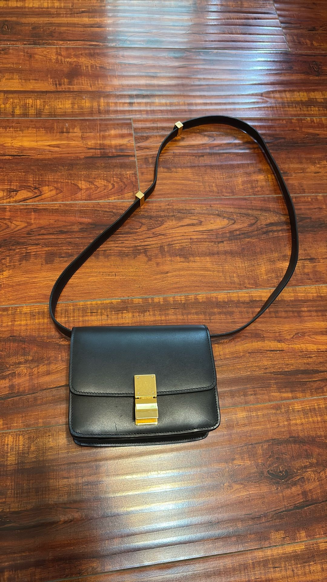 CELINE