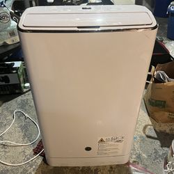 GE® 14,000 BTU Portable Air Conditioner for Medium Rooms