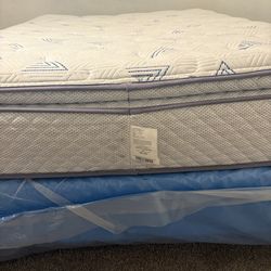 FULL SIZED MEDIUM SOFT MATRESS & BOX SPING