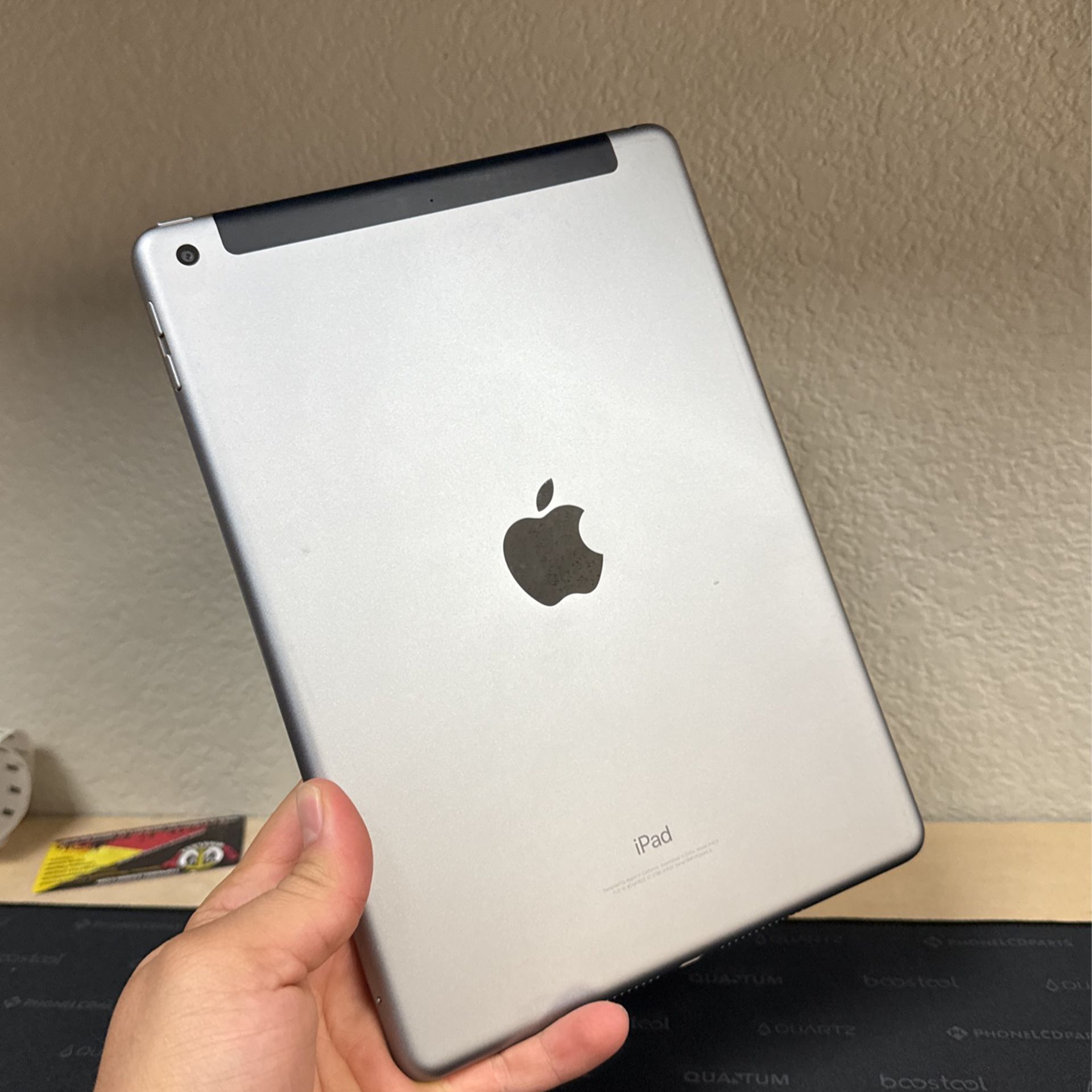 iPad 5th Gen 
