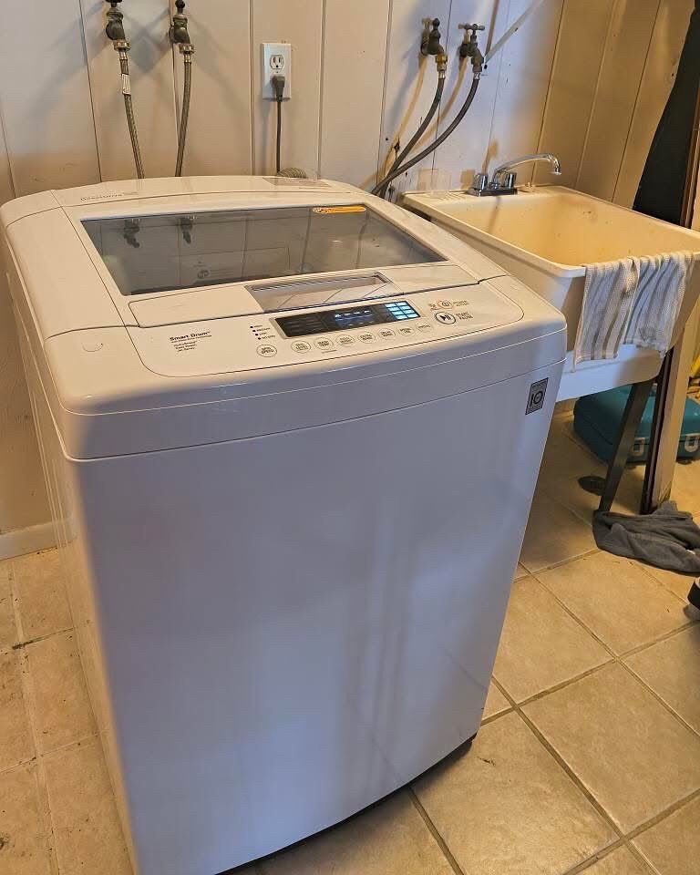 True Balance Smart Drum Washer By LG For Sale 👕