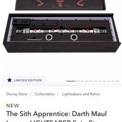 2024 Star Wars Galaxy's Edge Darth Maul Legacy Lightsaber Hilt Box Set LE 7000
