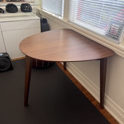 Corner Dining Table 