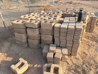 Large retaining wall block