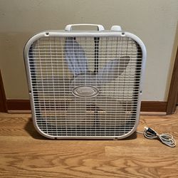 Lasko 20-inch box fan
