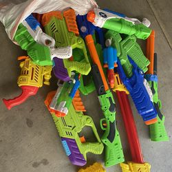 MOVING SALE!! Kids Water Guns / Toy Guns