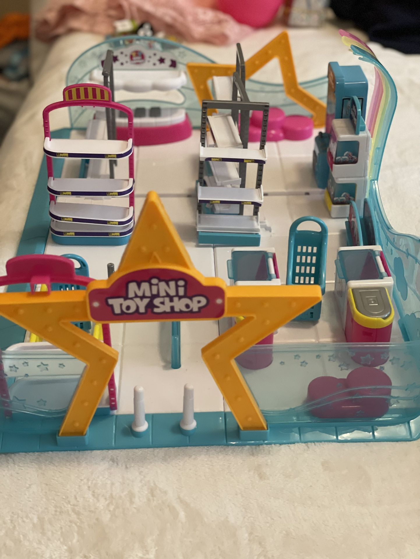 Mini Brands Toy Shop
