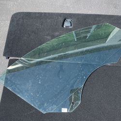 2020-2023 Tesla Model Y Front Right Side Door Window Glass Right 43R-014955