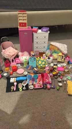 Doll accessories and furniture