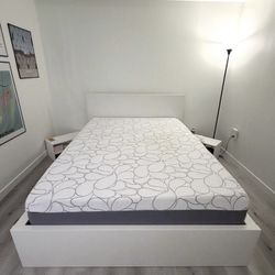 Queen Mattress And Bed Frame 
