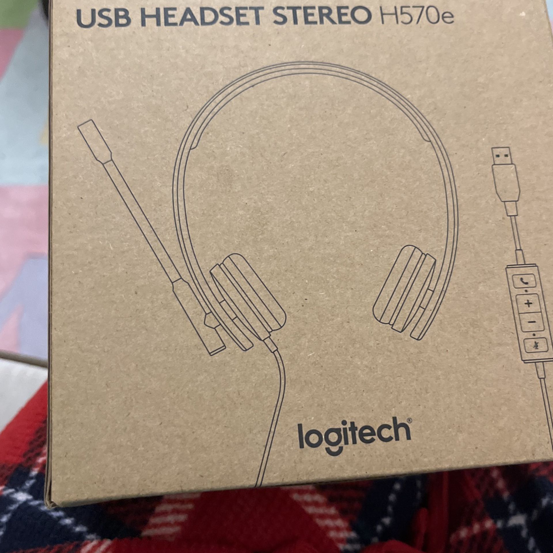Logitech USB H570e Corded Double-Ear Headset w/ Microphone 