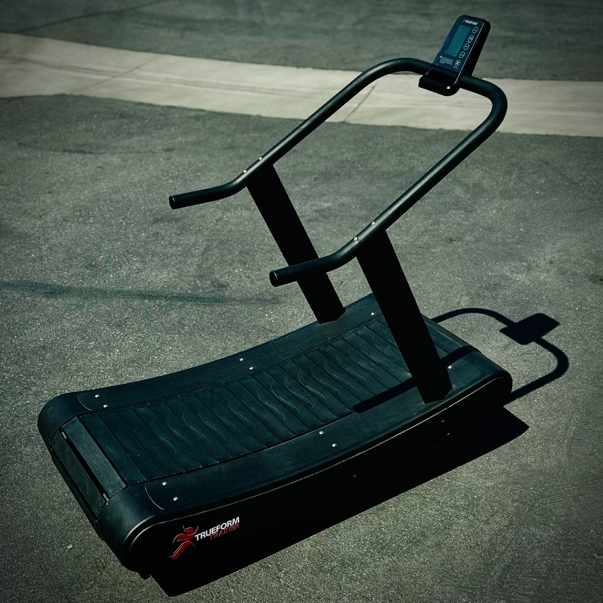 Trueform Trainer Treadmill Curved For Cardio
