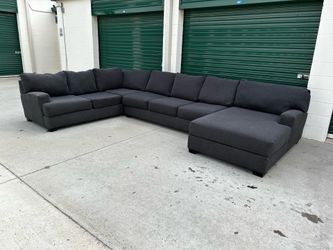 FREE DELIVERY | Large Grey Sectional Couch