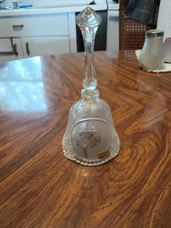 Lead crystal hand bell