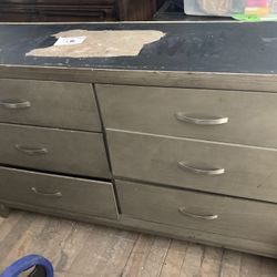 Large Bureau 