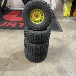 ARRMA MOJAVE DBOOTS 6S WHEELS/ TIRES