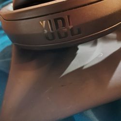 JBL Club Headphones