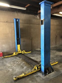 Auto Lift Heavy Duty 9000 LB