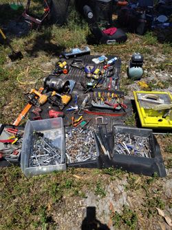 Miscellaneous hand tools