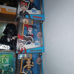 DC Metal Figures 