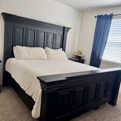 King Size bed And Two Night Stands