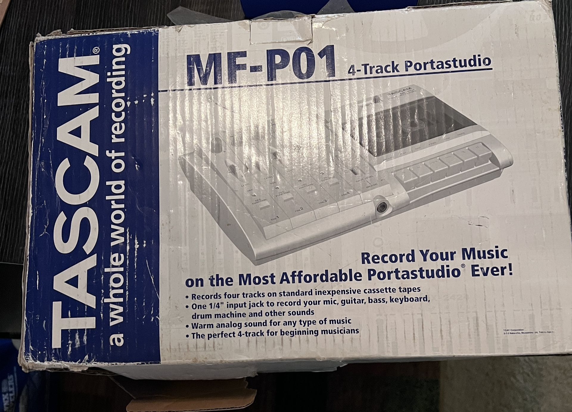 Tascam MF-P01 4-Track Portastudio