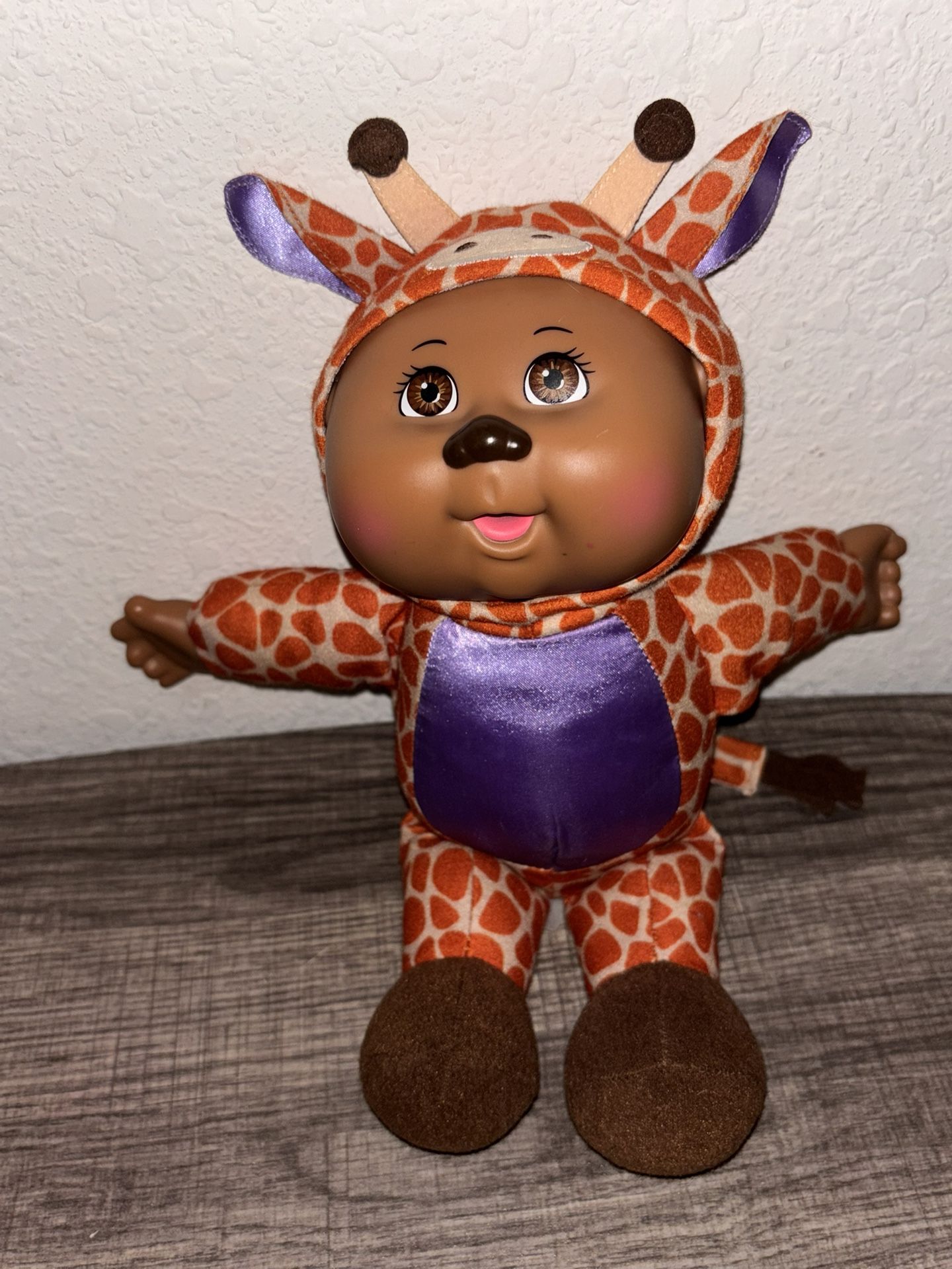Cabbage Patch Giraffe Doll - Brown Skin, Vintage, 9” Plush