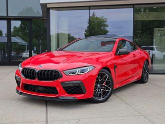2025 BMW M8