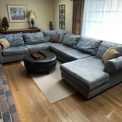 Sectional Couch 