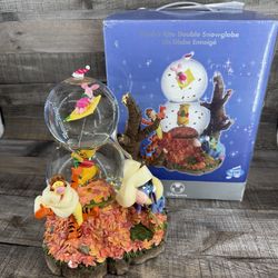 Disney Store Winnie the Pooh Snow Globe with Music Box