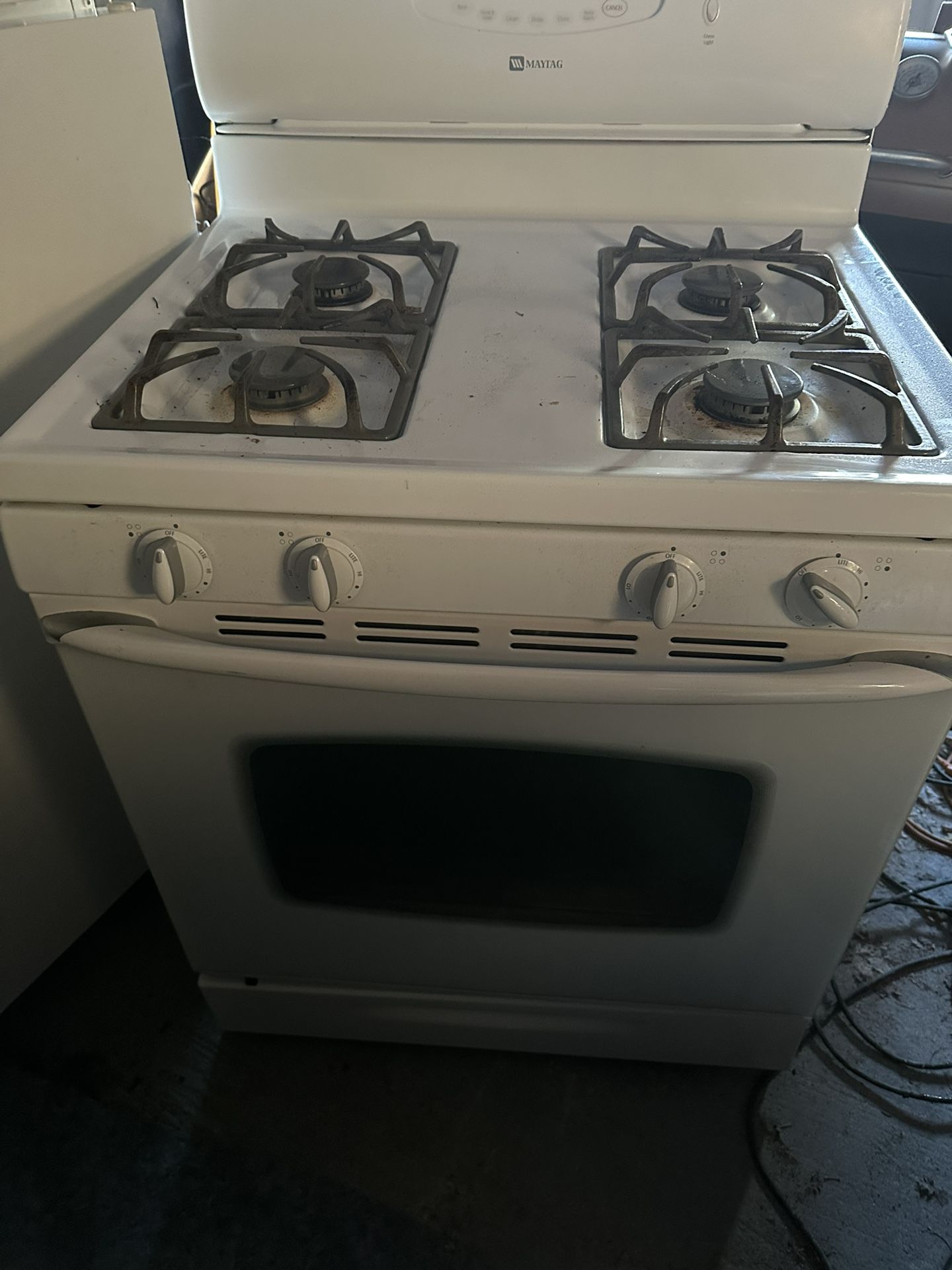 Maytag Has Stove