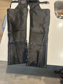 Leather chaps with inserts