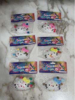 Hello kitty squeeze me