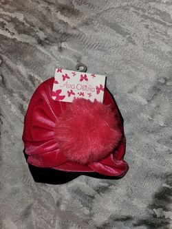 2pc Baby Hats Hot Pink & Black $10
