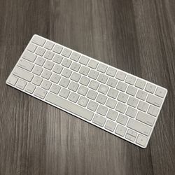 Apple Magic Wireless Keyboard