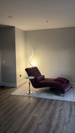Purple velvet chaise