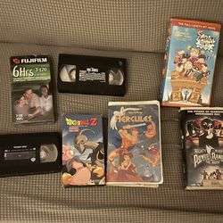 VINTAGE 90-2000s VHS MOVIES