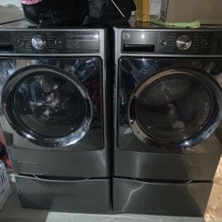 Kenmore Elite washer/dryer (gas)  