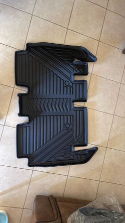 New NOVSIGHT TPE Floor Mats For 2021-24 Tesla Model 3 (Front & Rear) - Custom Fit, All Weather