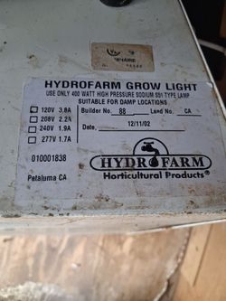 Hydro Farm grow light
