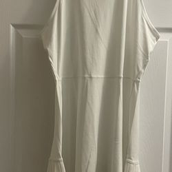 Brand New White Nike Active Dress Size XL 