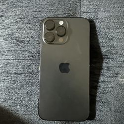 iPhone 14pro Max Unlocked / Available In Bulk inbox For More Details 