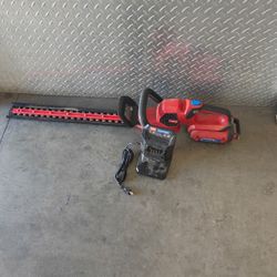 Toro Flex-Force 60-volt max 24-in Battery Hedge Trimmer 2.5 Ah Battery